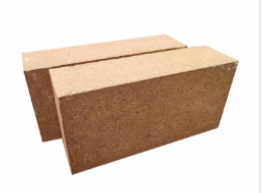 Magnesia brick